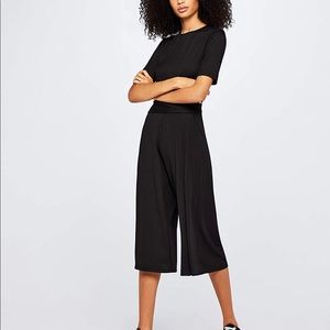 Womens cropped jumpsuit nwot